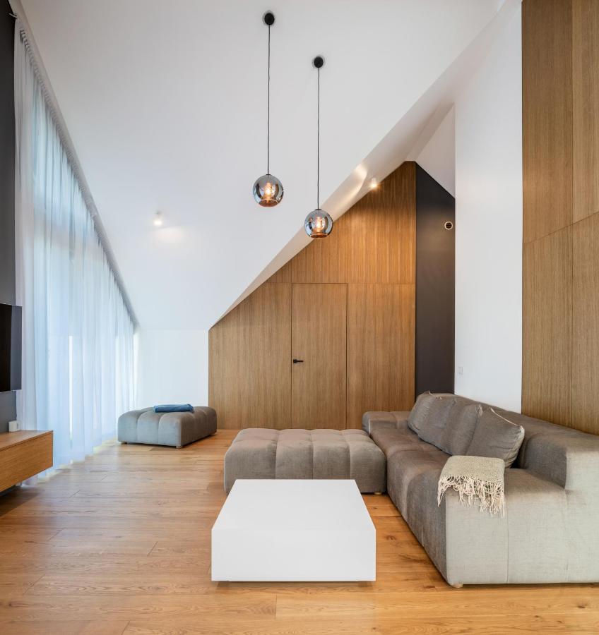 פלאנגה Holidayplus Multiple Apartments, By Cohost מראה חיצוני תמונה